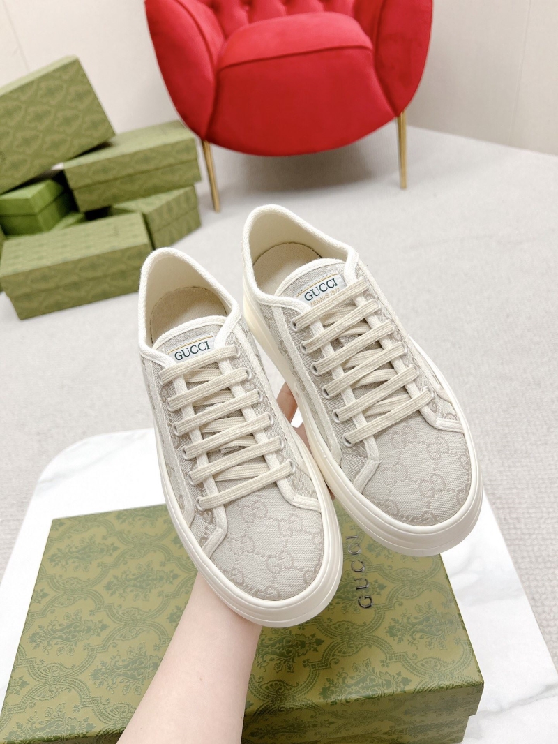 Gucci Casual Shoes